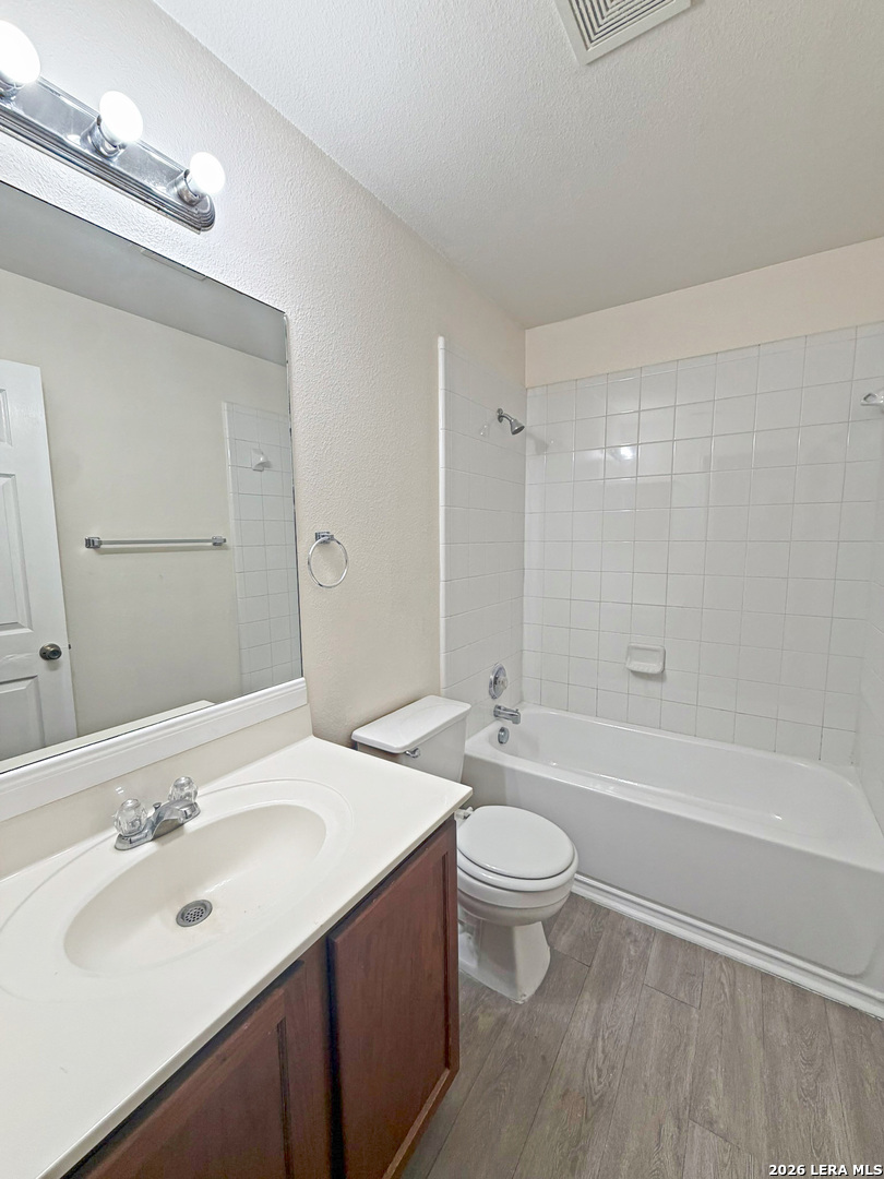 6914 Dashmoor Creek San Antonio TX 78244