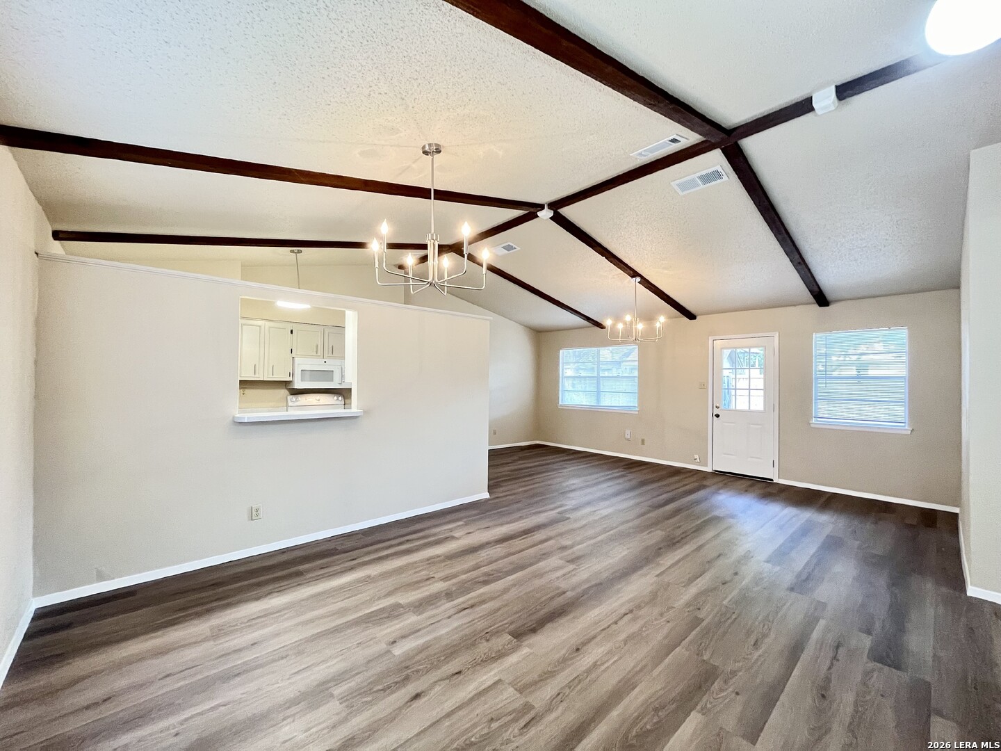 8211 Creekline Drive San Antonio TX 78251