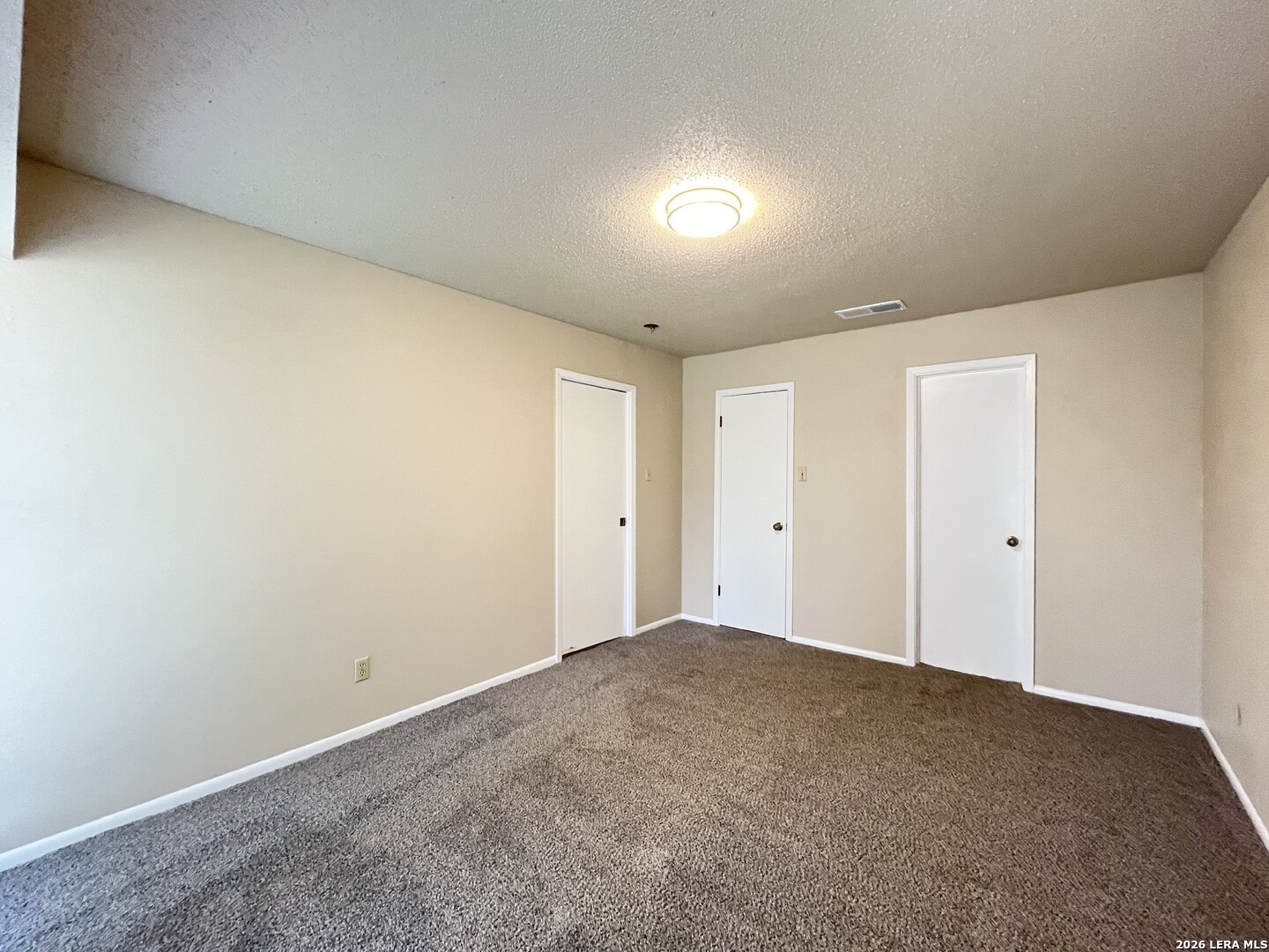 8211 Creekline Drive San Antonio TX 78251