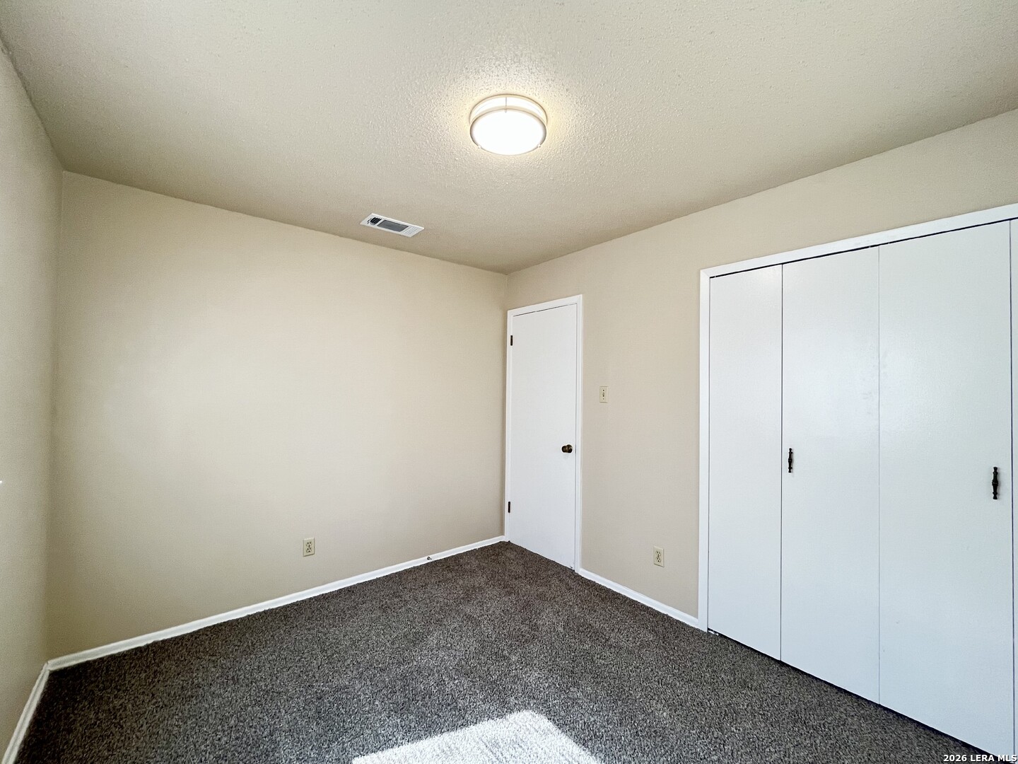 8211 Creekline Drive San Antonio TX 78251