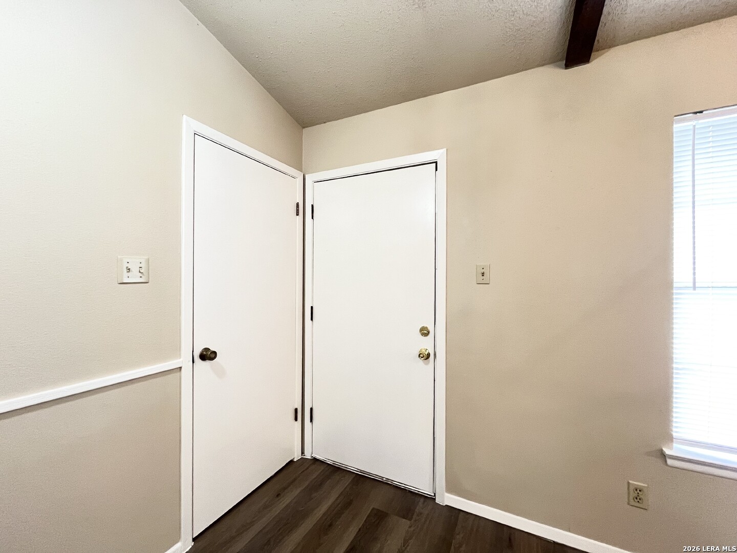 8211 Creekline Drive San Antonio TX 78251