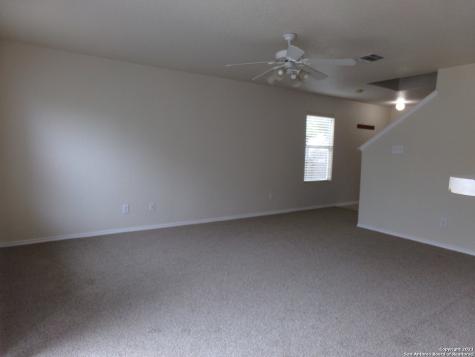 9131 Laguna San Antonio TX 78251