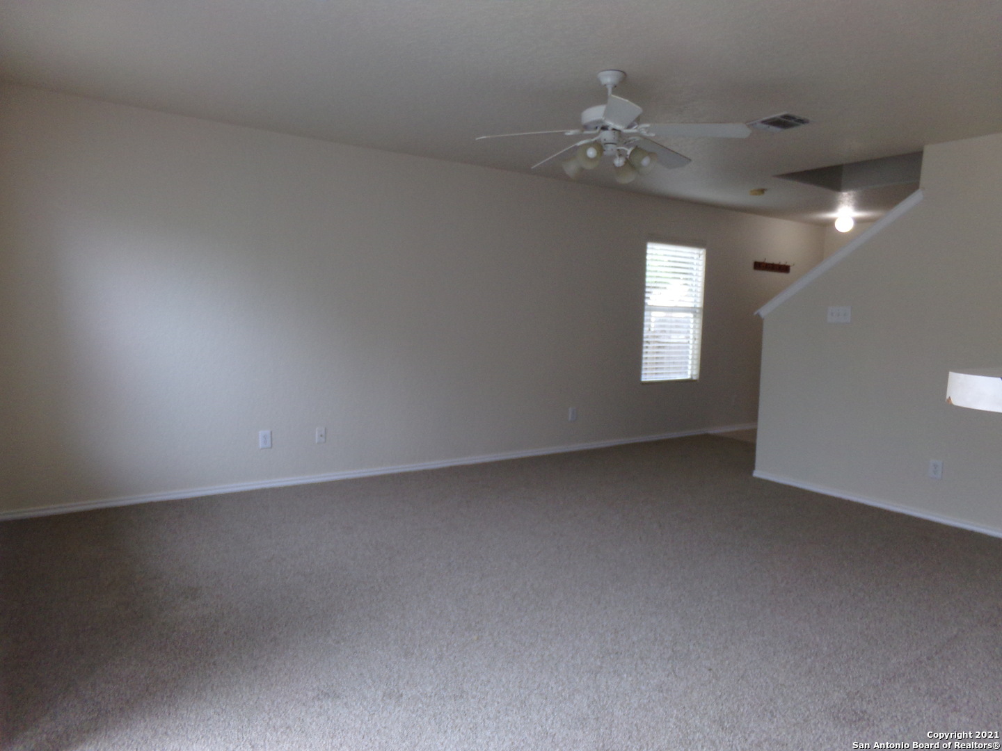 9131 Laguna San Antonio TX 78251