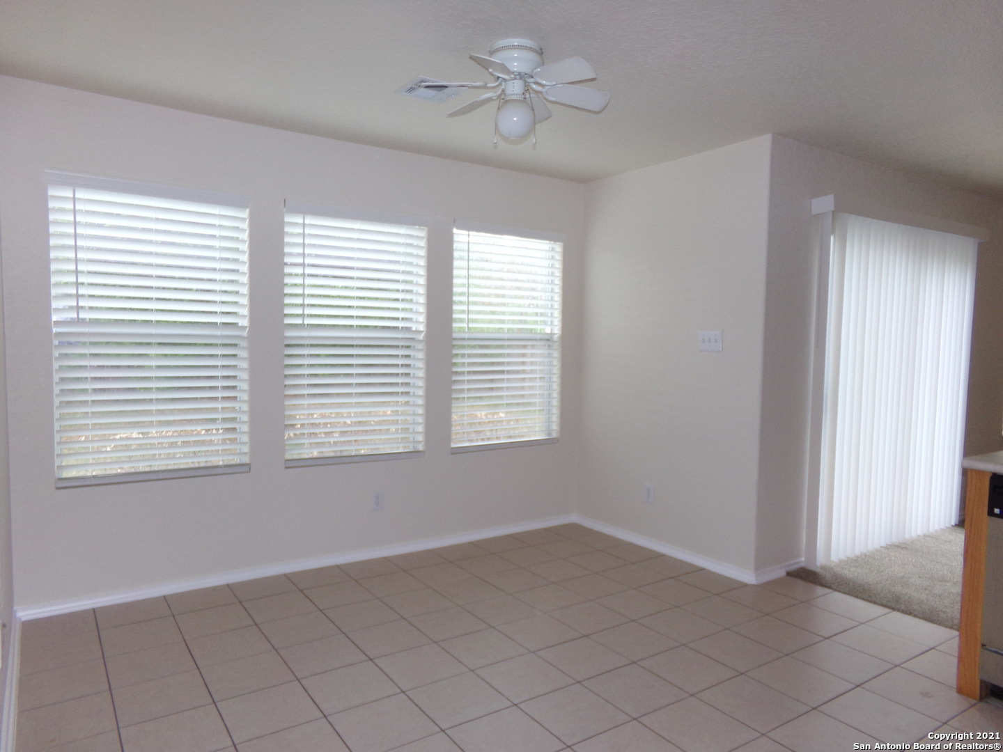 9131 Laguna San Antonio TX 78251