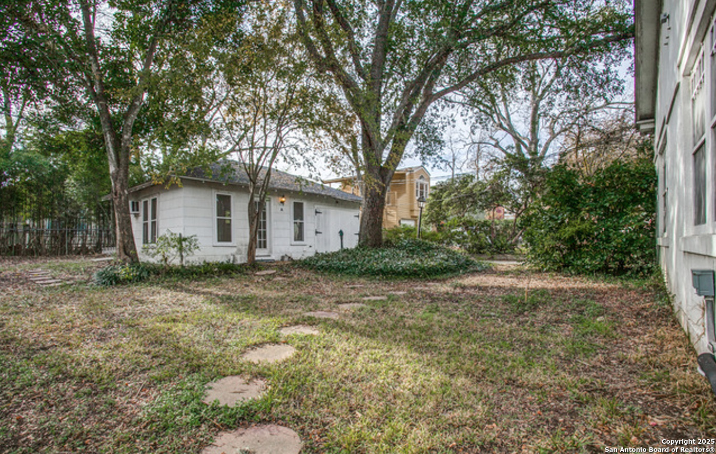 308 Harrison Alamo Heights TX 78209