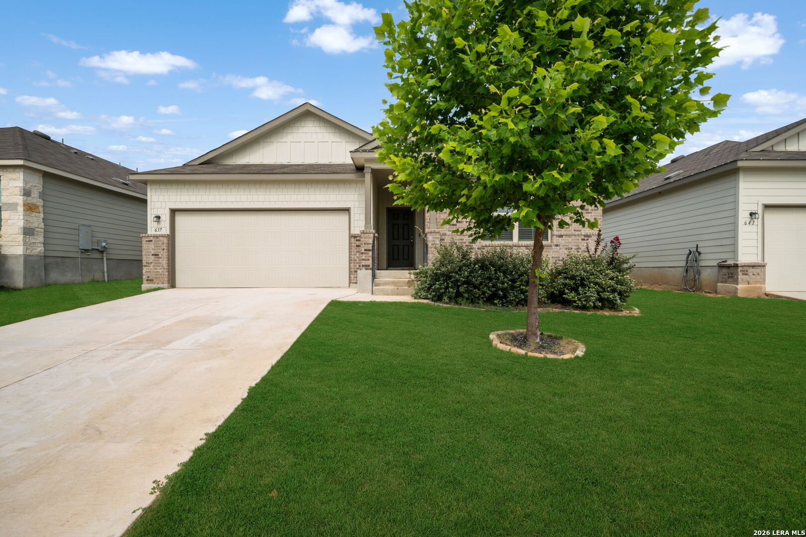 637 Oleander Creek Seguin TX 78155