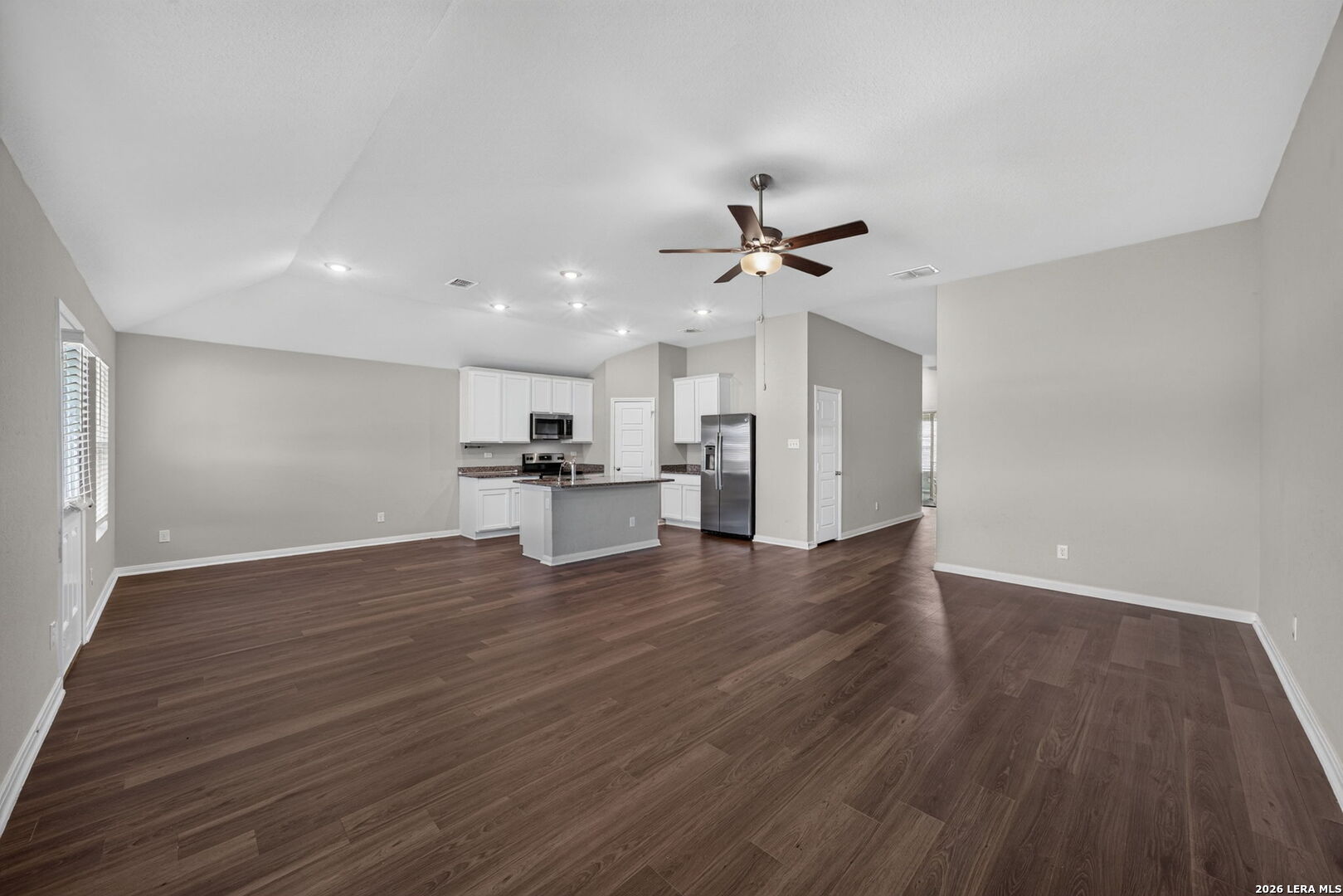 637 Oleander Creek Seguin TX 78155
