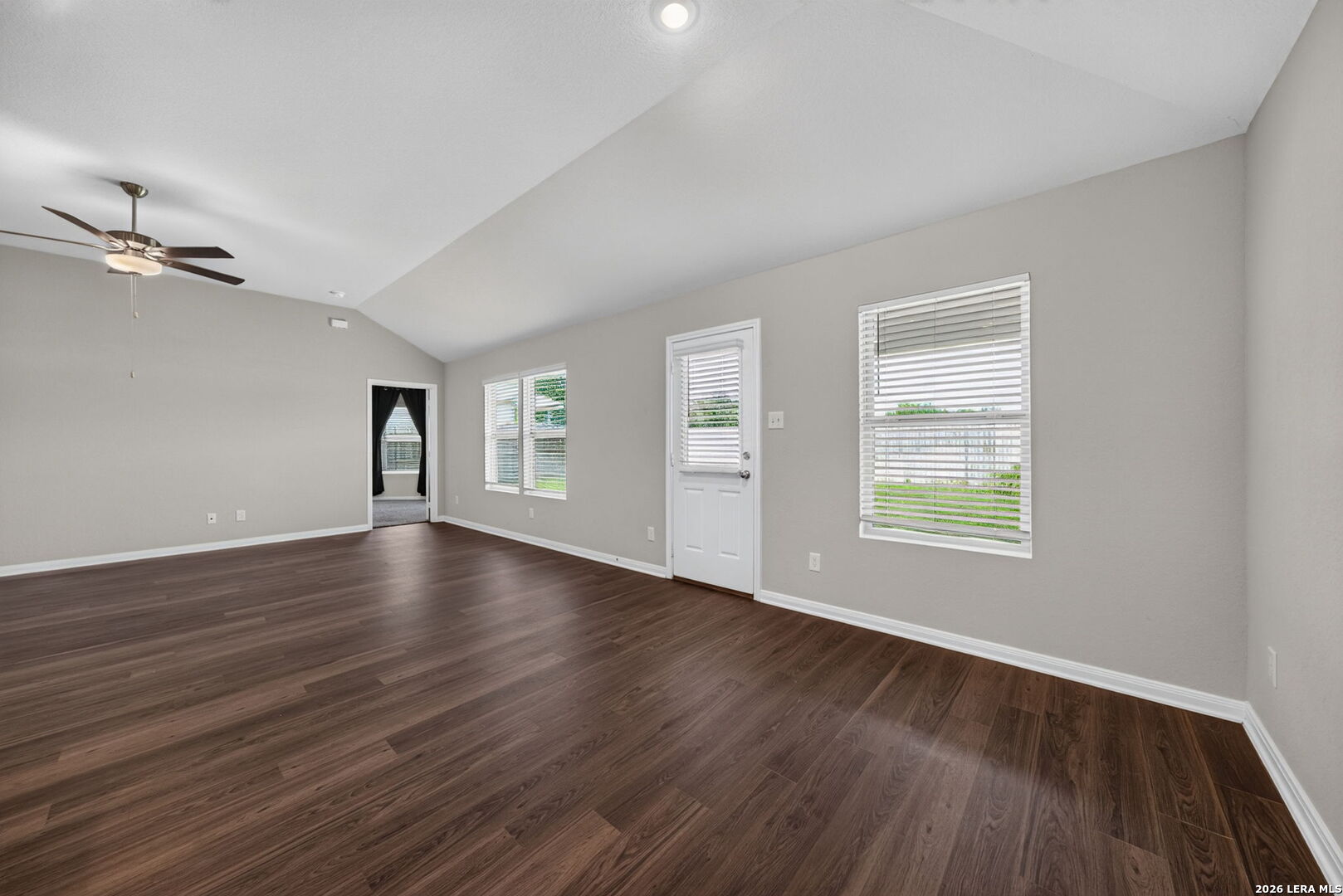 637 Oleander Creek Seguin TX 78155