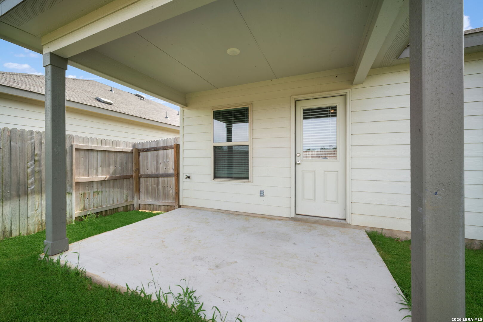 637 Oleander Creek Seguin TX 78155