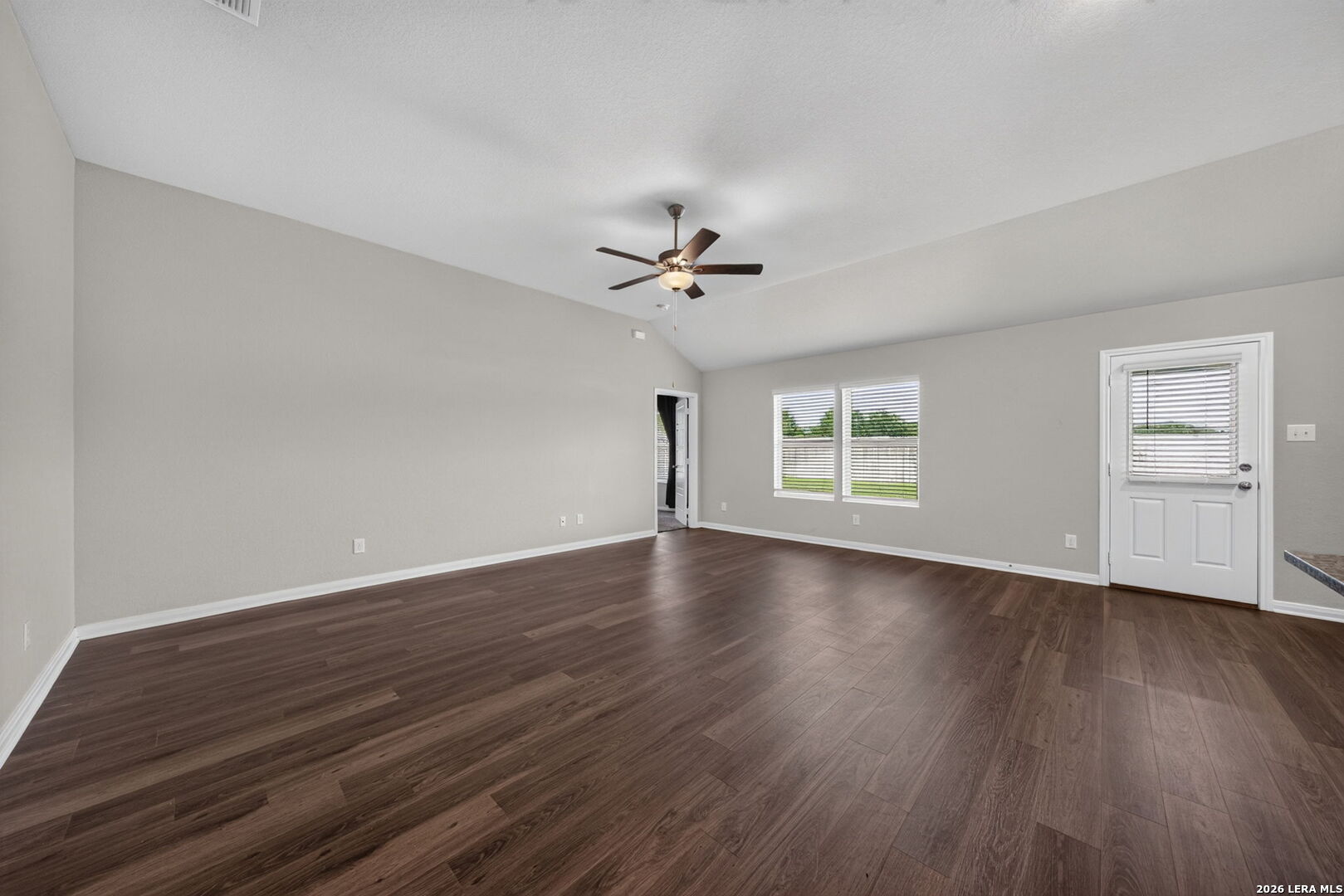 637 Oleander Creek Seguin TX 78155