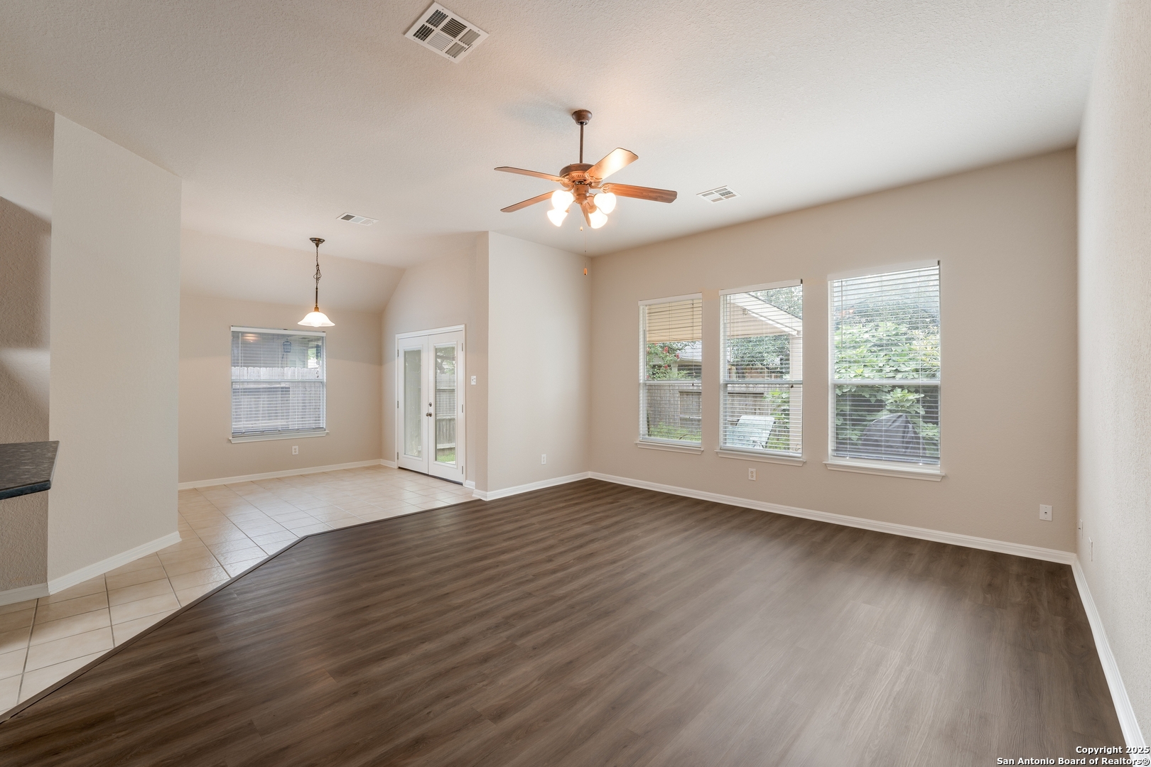 2722 Cascade Mist San Antonio TX 78261