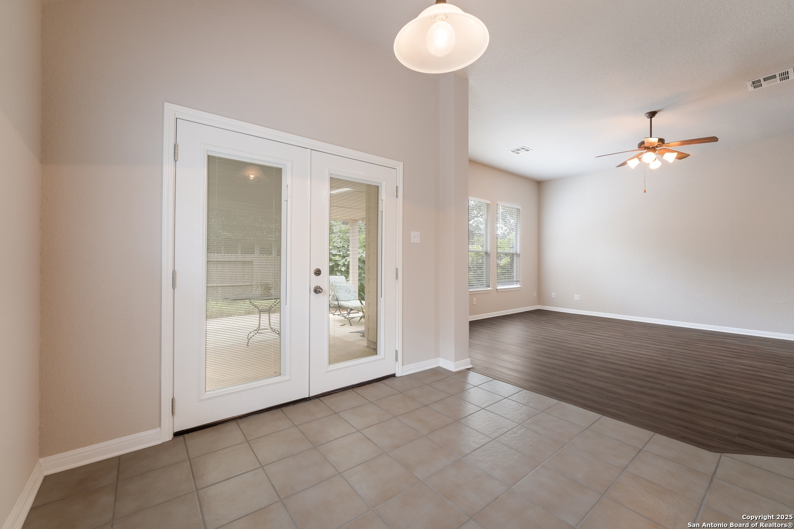 2722 Cascade Mist San Antonio TX 78261