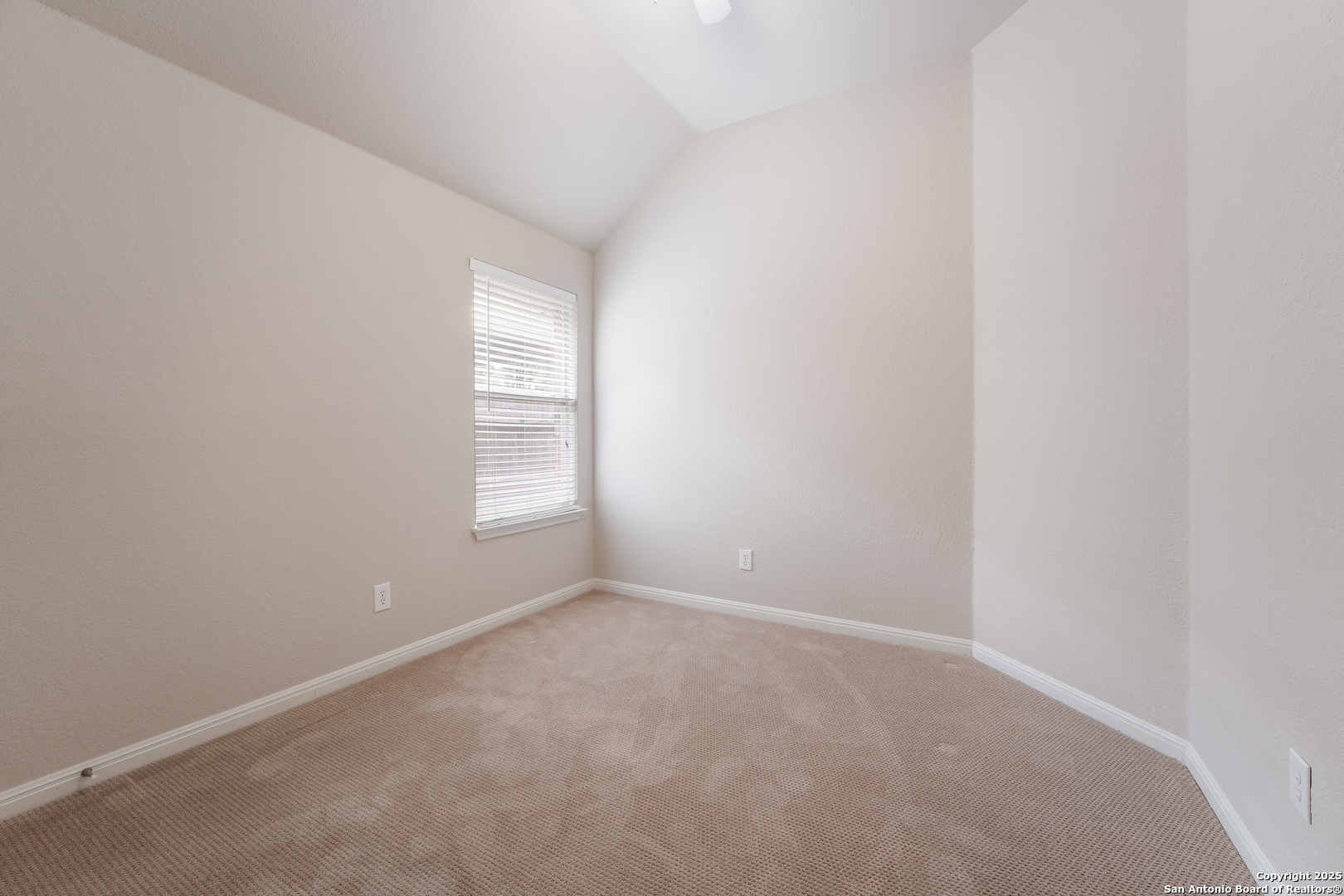 2722 Cascade Mist San Antonio TX 78261