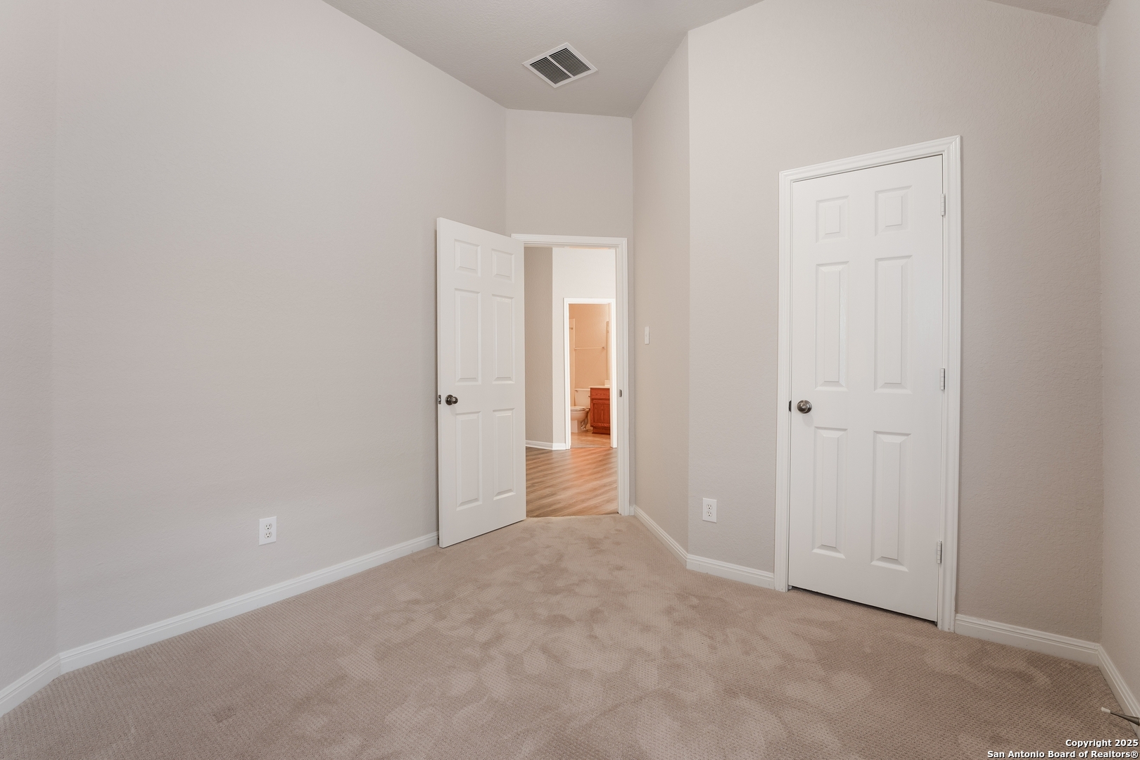 2722 Cascade Mist San Antonio TX 78261