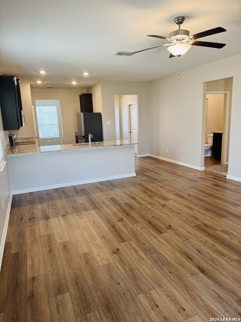 9219 Bennett Forest Converse TX 78109