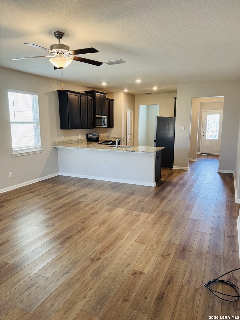 9219 Bennett Forest Converse TX 78109