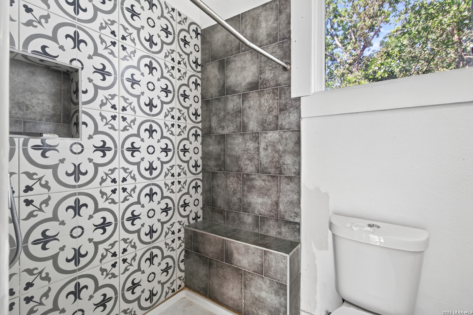 2106 Saunders San Antonio TX 78207
