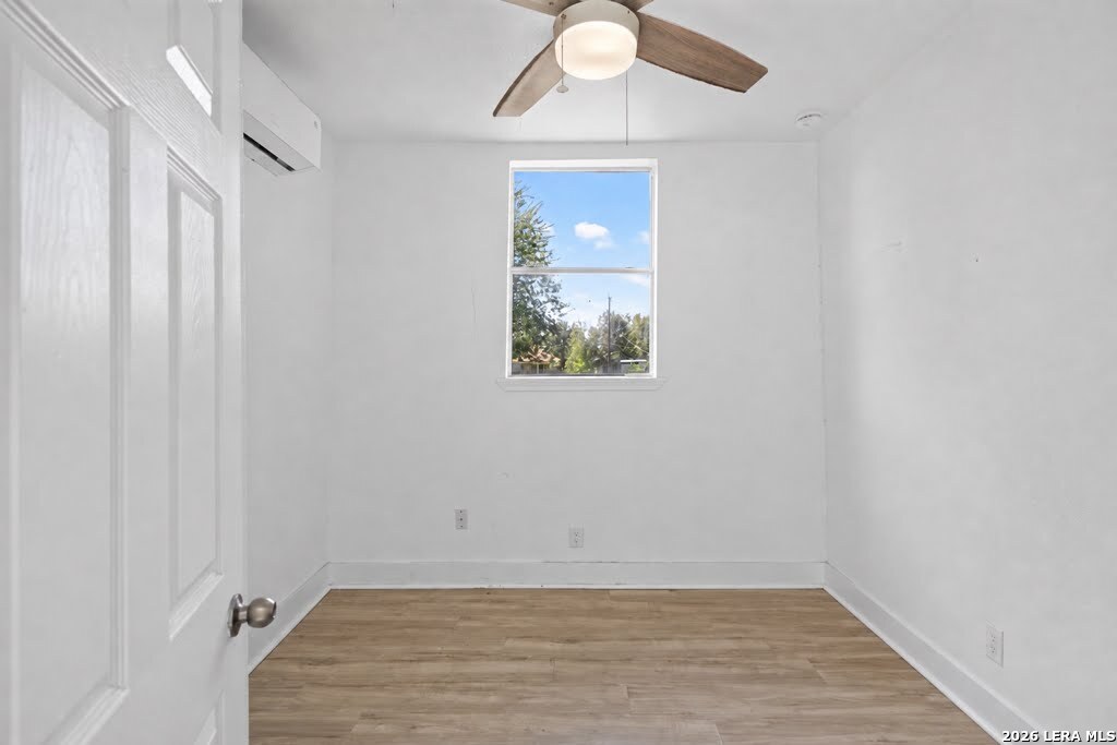 2106 Saunders San Antonio TX 78207