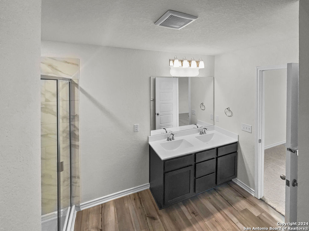 5012 Arrow Vista San Antonio TX 78124