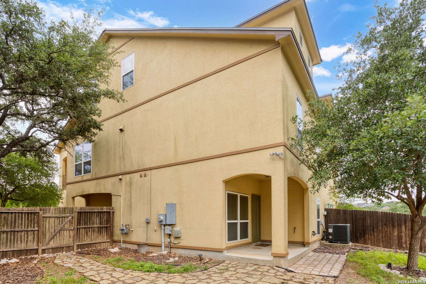 23819 Stately Oaks San Antonio TX 78260