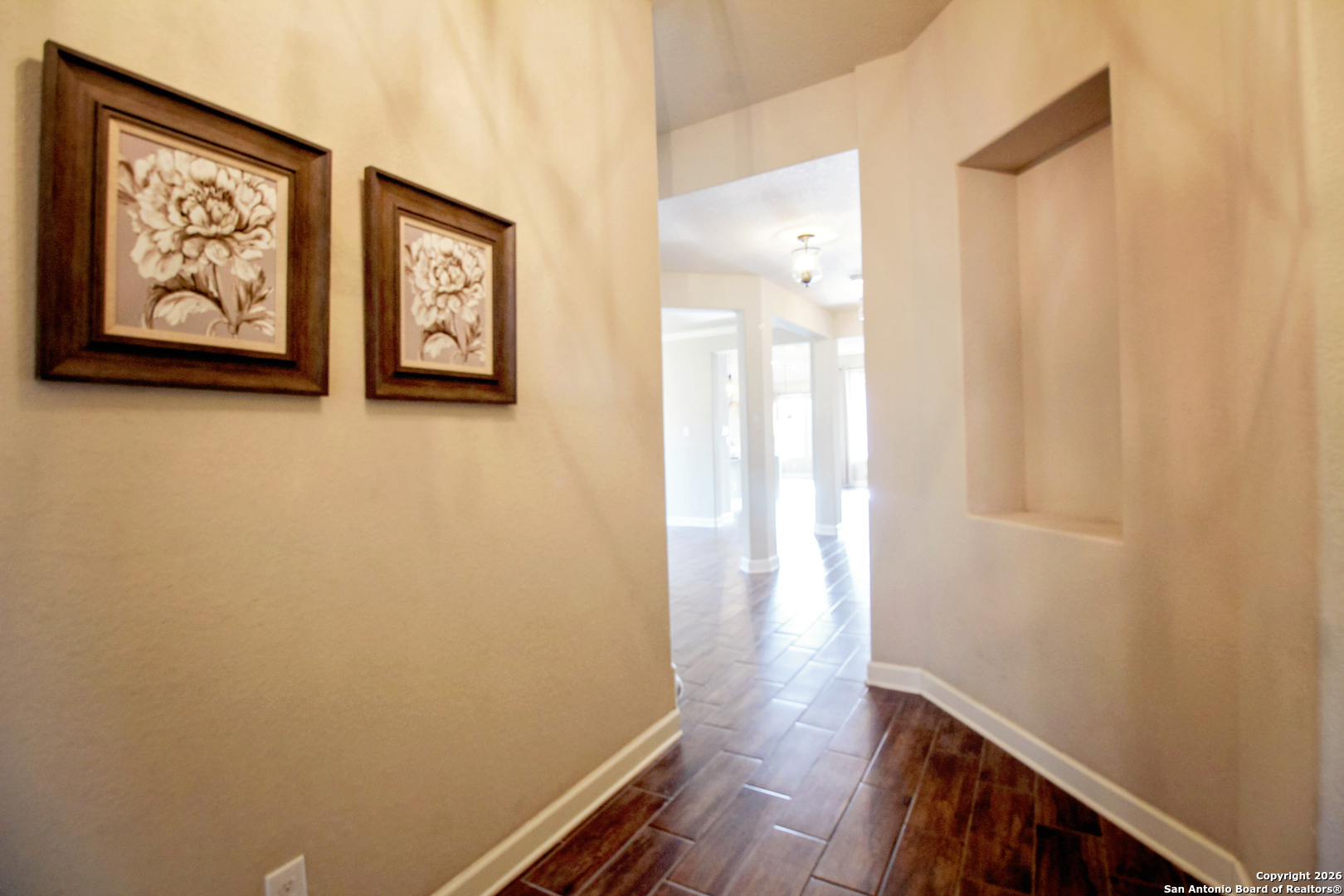 1024 Water Oak Schertz TX 78154