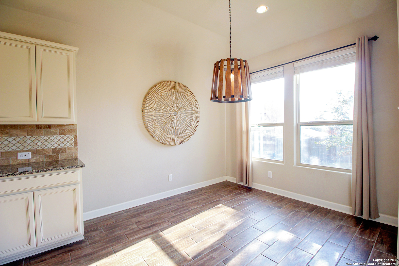 1024 Water Oak Schertz TX 78154