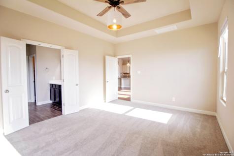 1024 Water Oak Schertz TX 78154