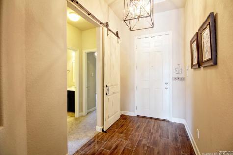 1024 Water Oak Schertz TX 78154