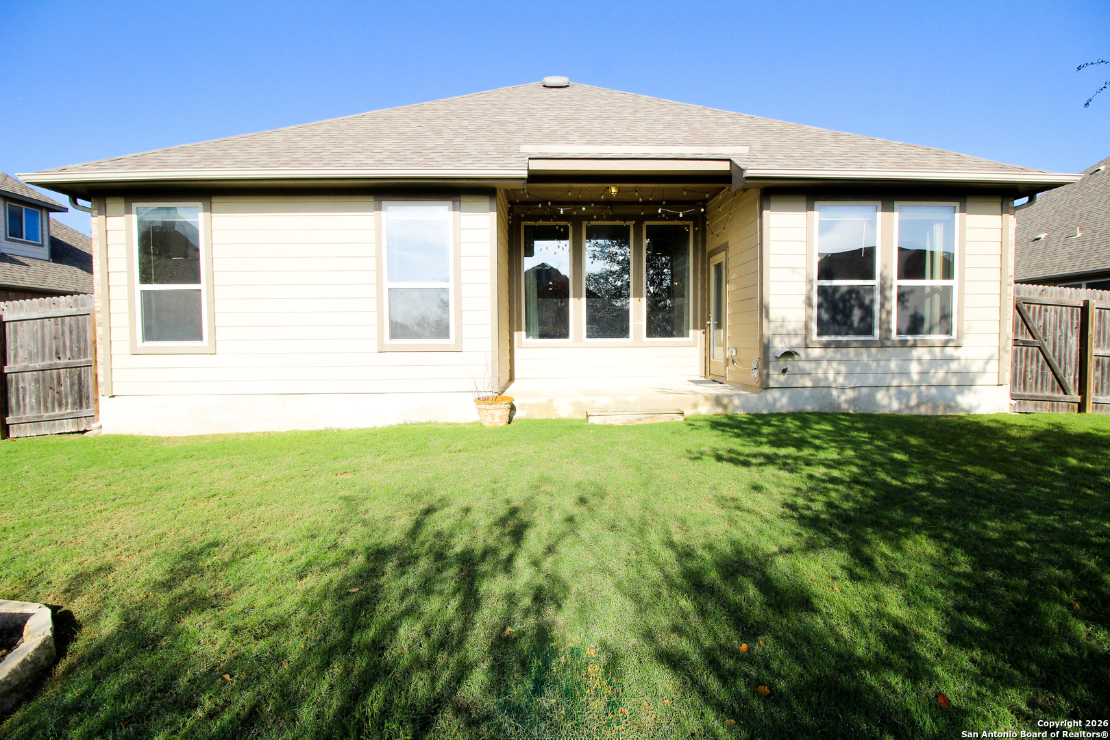 1024 Water Oak Schertz TX 78154