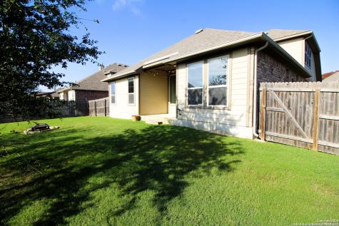 1024 Water Oak Schertz TX 78154