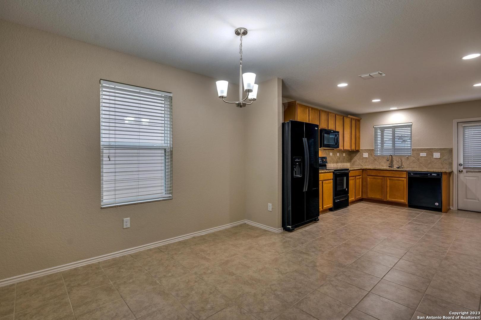 10527 Noble Canyon San Antonio TX 78254