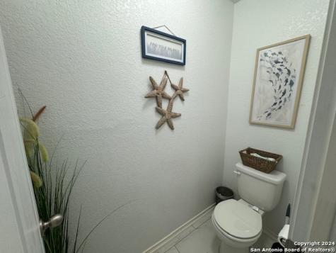 1242 Big Lake San Antonio TX 78245