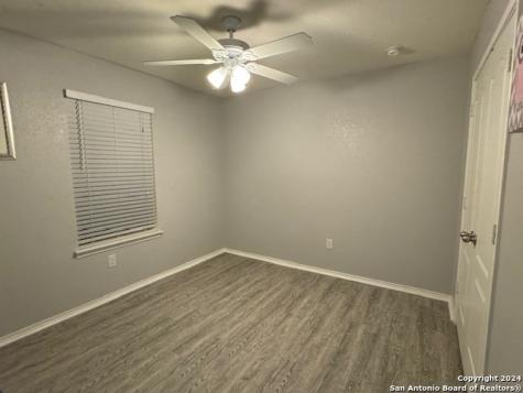1242 Big Lake San Antonio TX 78245