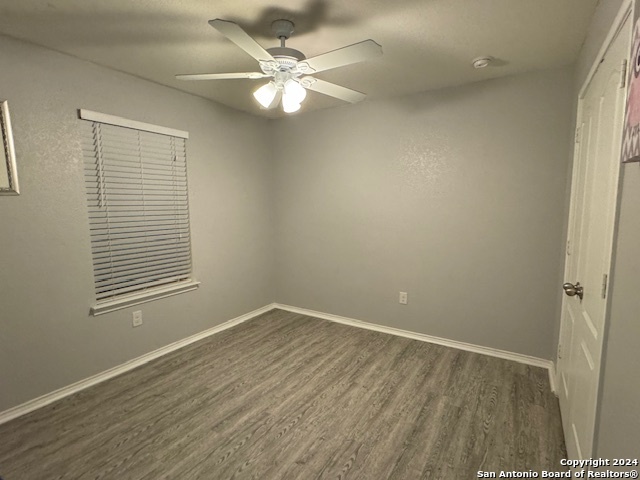 1242 Big Lake San Antonio TX 78245