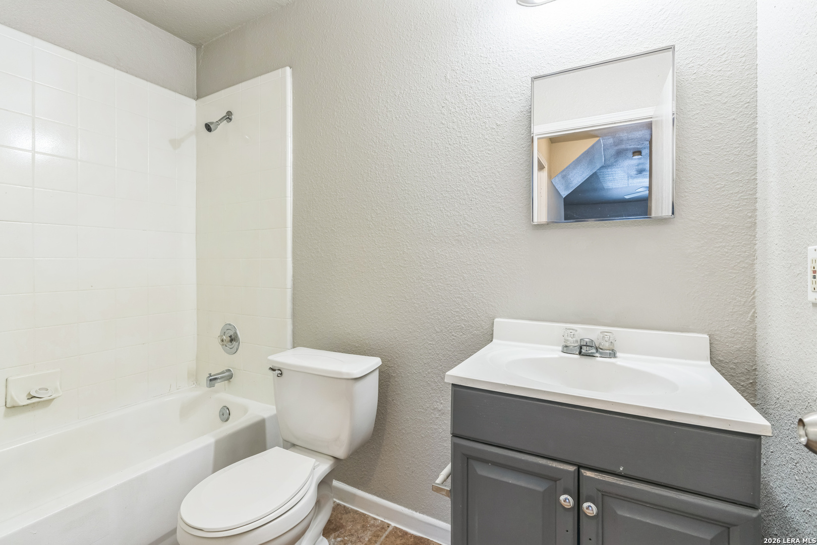 7587 Windsor Oaks San Antonio TX 78239