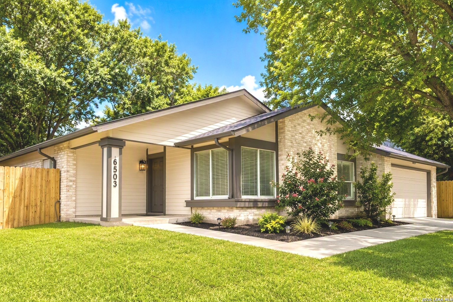 16503 Fox Den San Antonio TX 78247