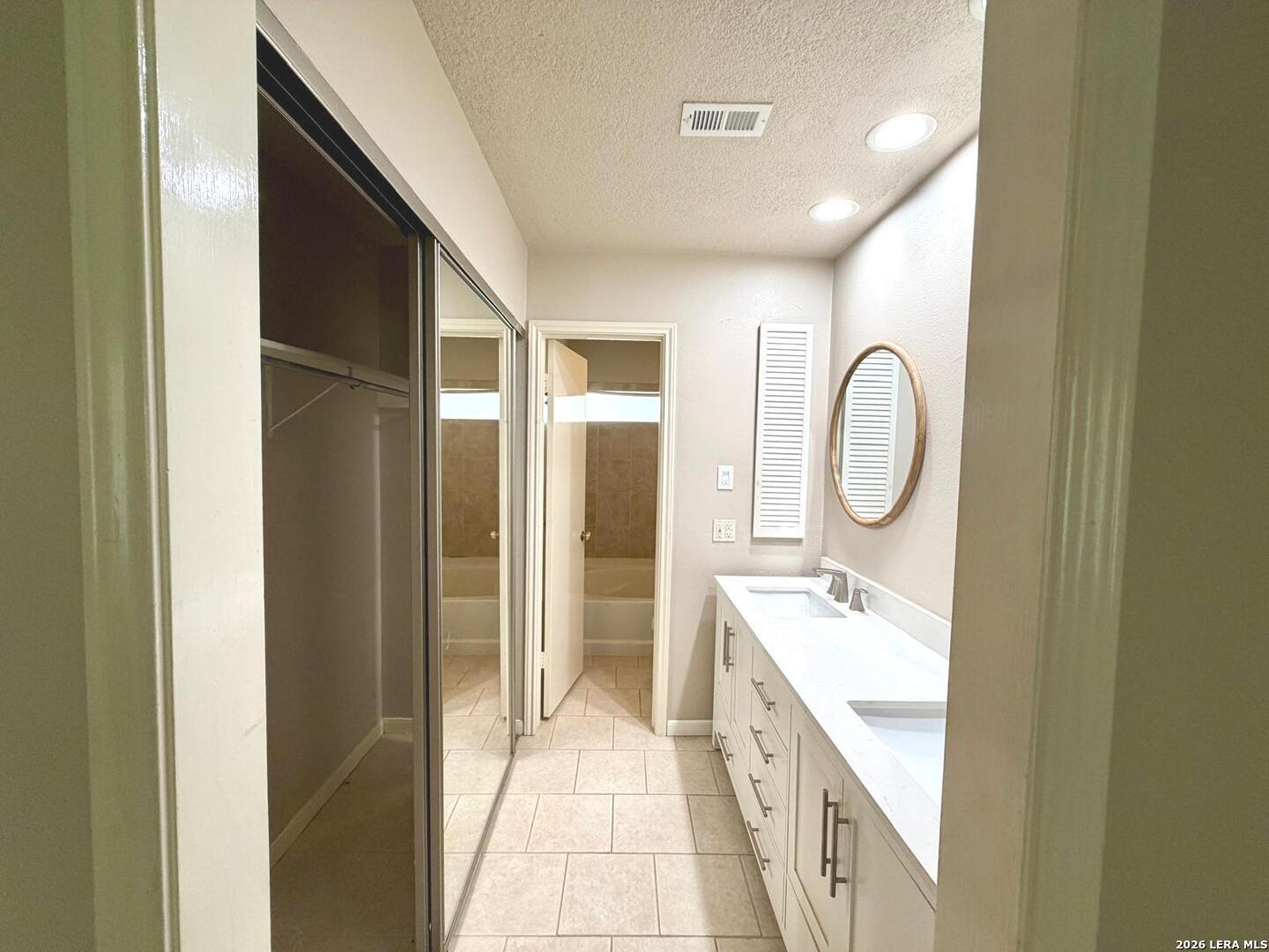 16503 Fox Den San Antonio TX 78247