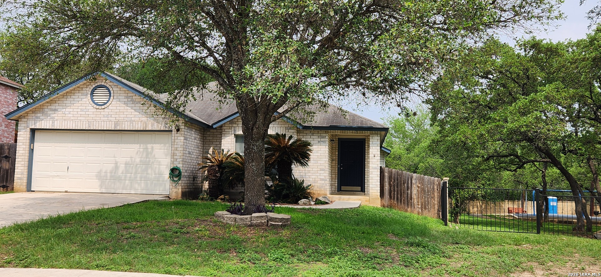 15902 Walnut Creek San Antonio TX 78247
