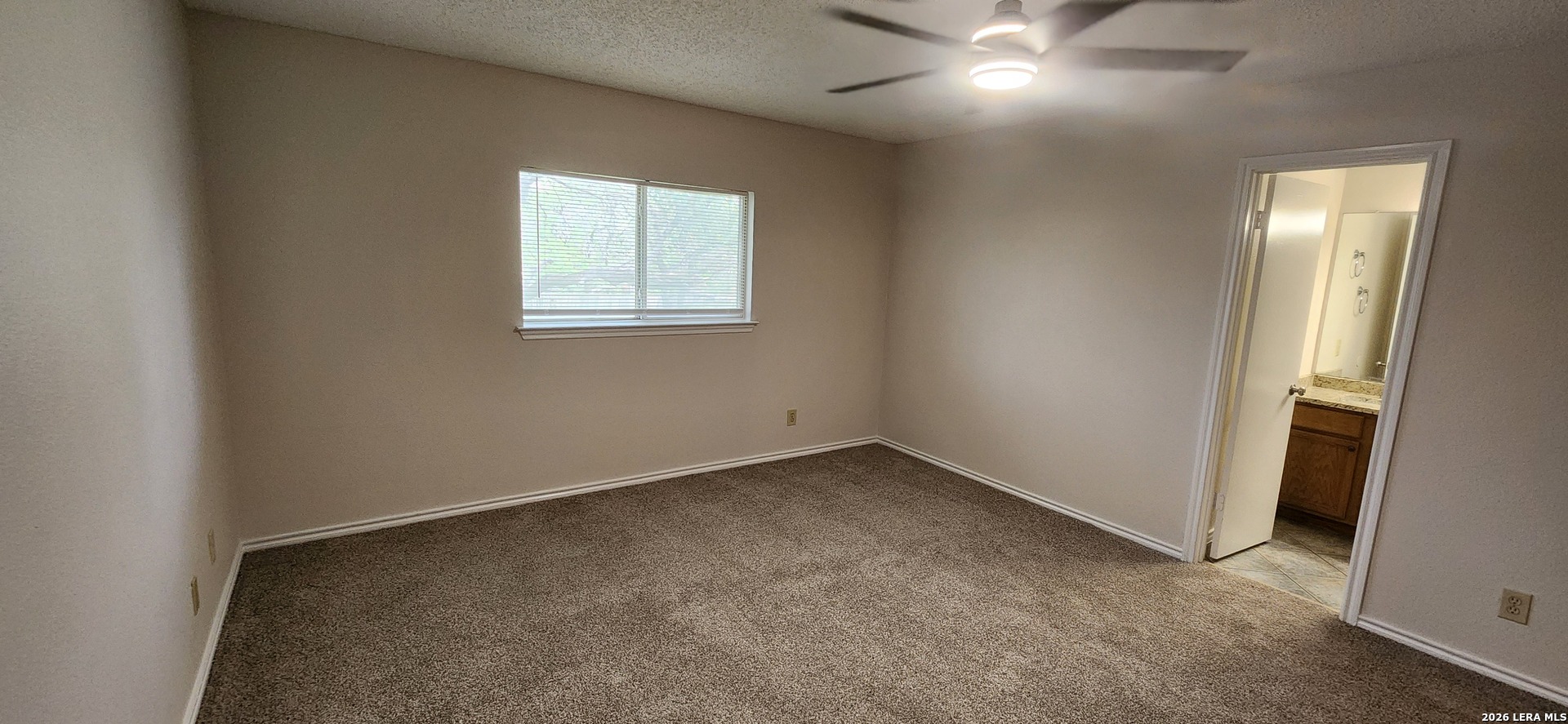 15902 Walnut Creek San Antonio TX 78247