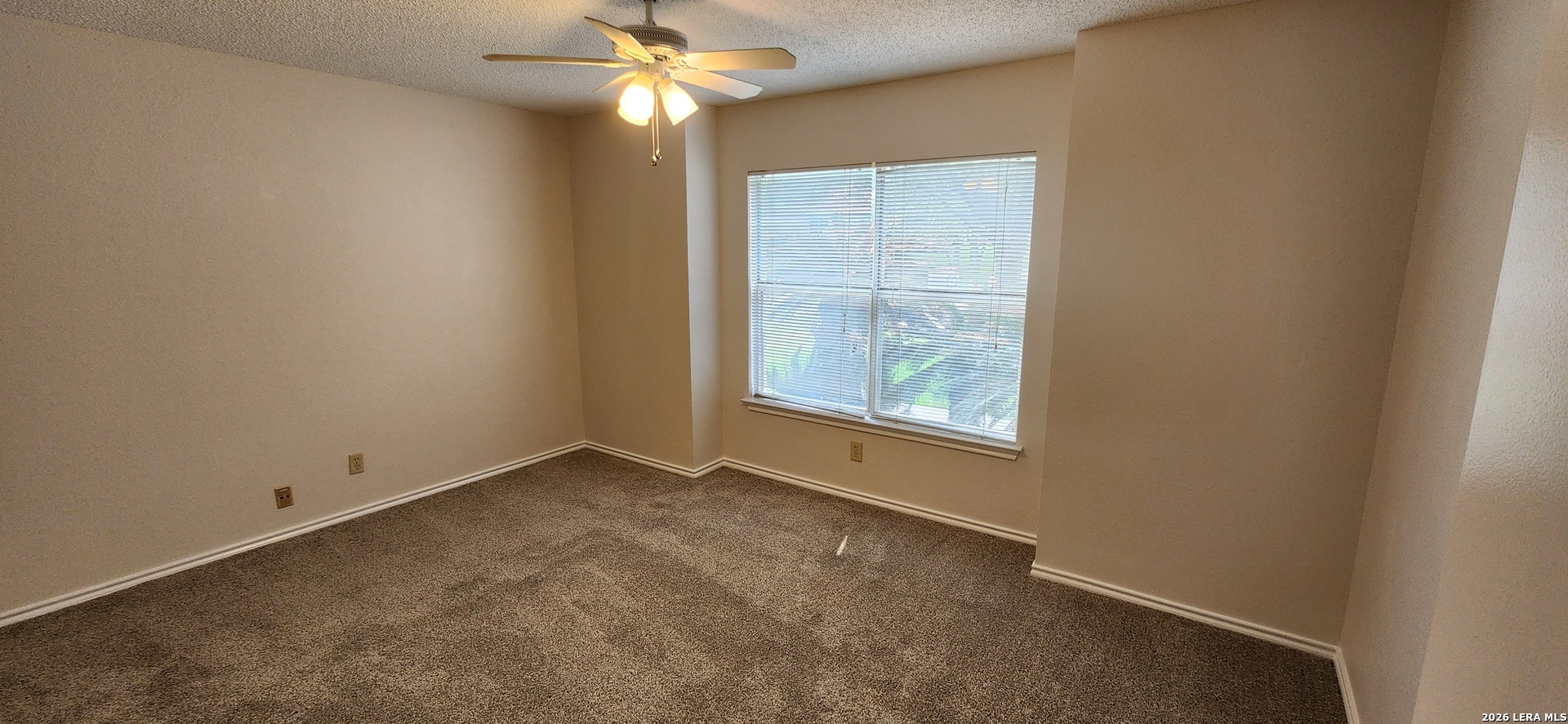 15902 Walnut Creek San Antonio TX 78247