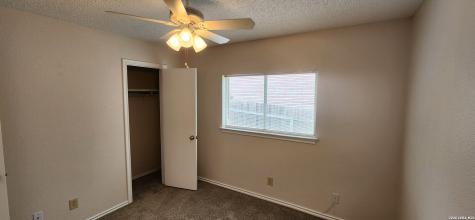 15902 Walnut Creek San Antonio TX 78247
