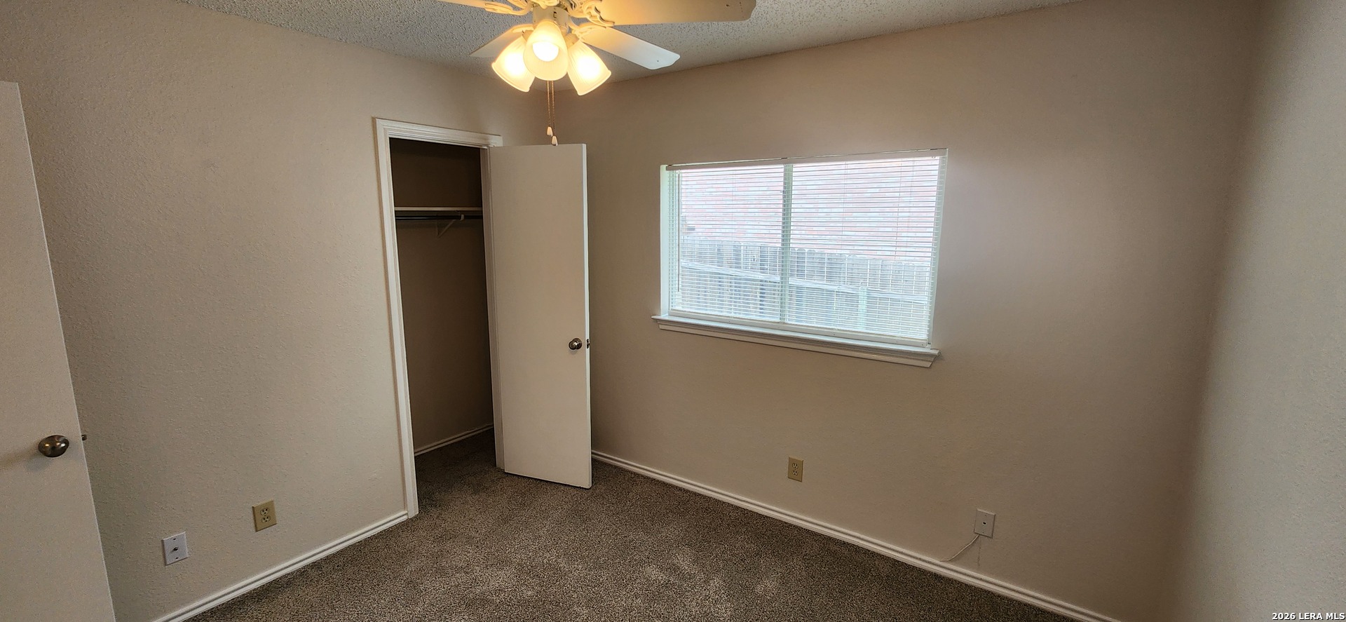 15902 Walnut Creek San Antonio TX 78247