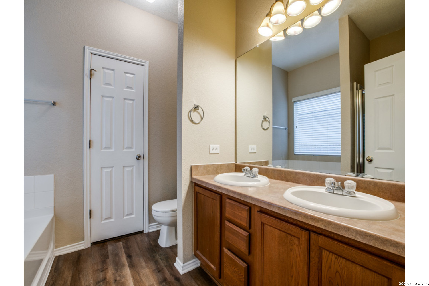 11218 Fort Smith San Antonio TX 78245