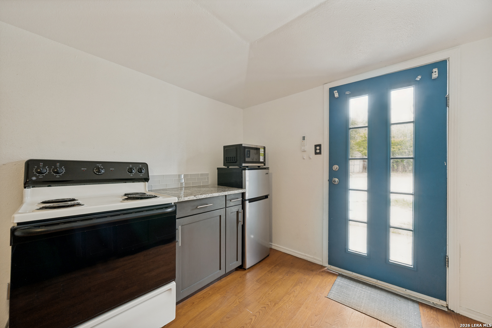 123 Rodena San Antonio TX 78201
