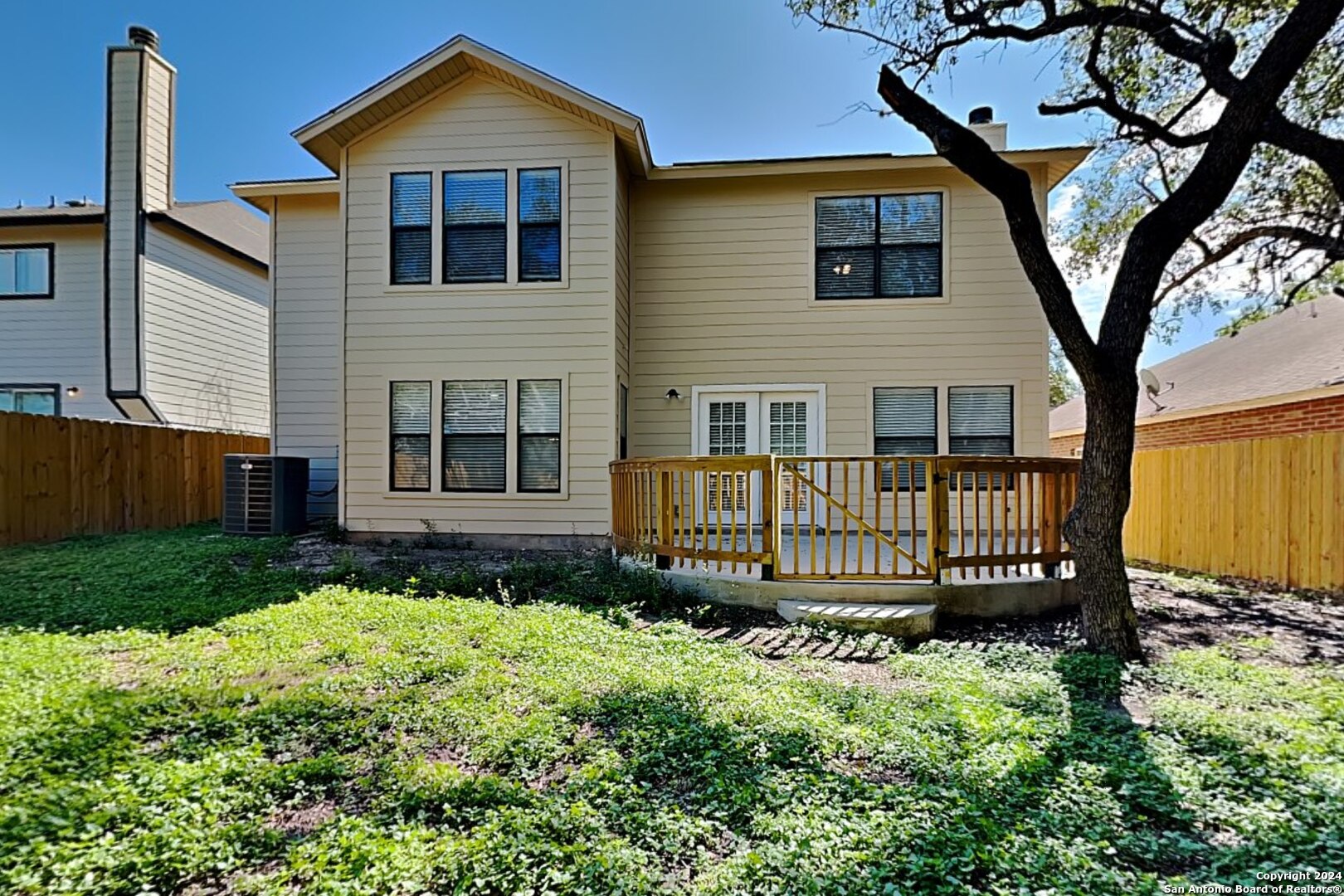 423 Irongate Ridge San Antonio TX 78253