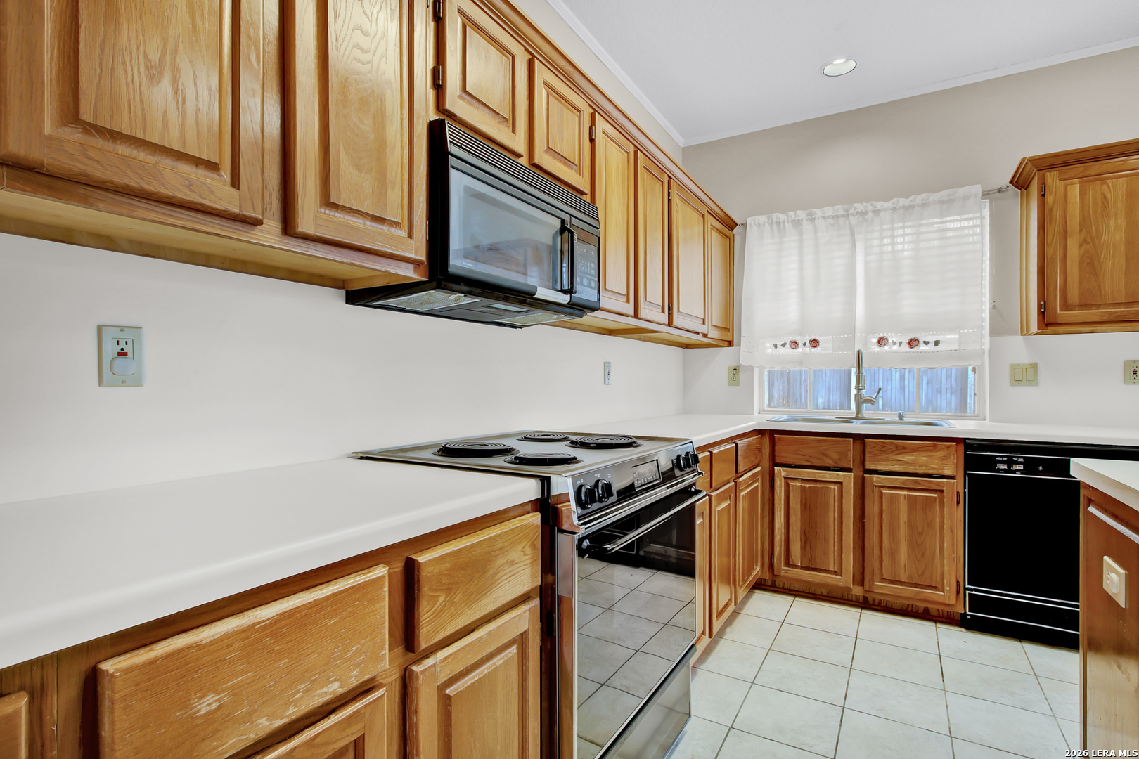 1814 Caversham Pass Lane San Antonio TX 78253