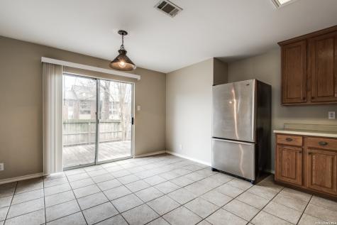 5914 Wexford Brook San Antonio TX 78240