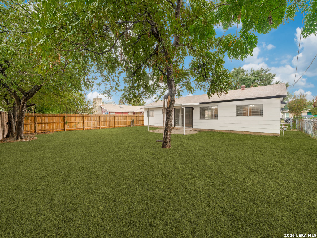 8210 Windover San Antonio TX 78218