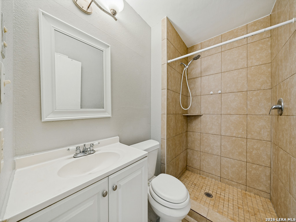 8210 Windover San Antonio TX 78218