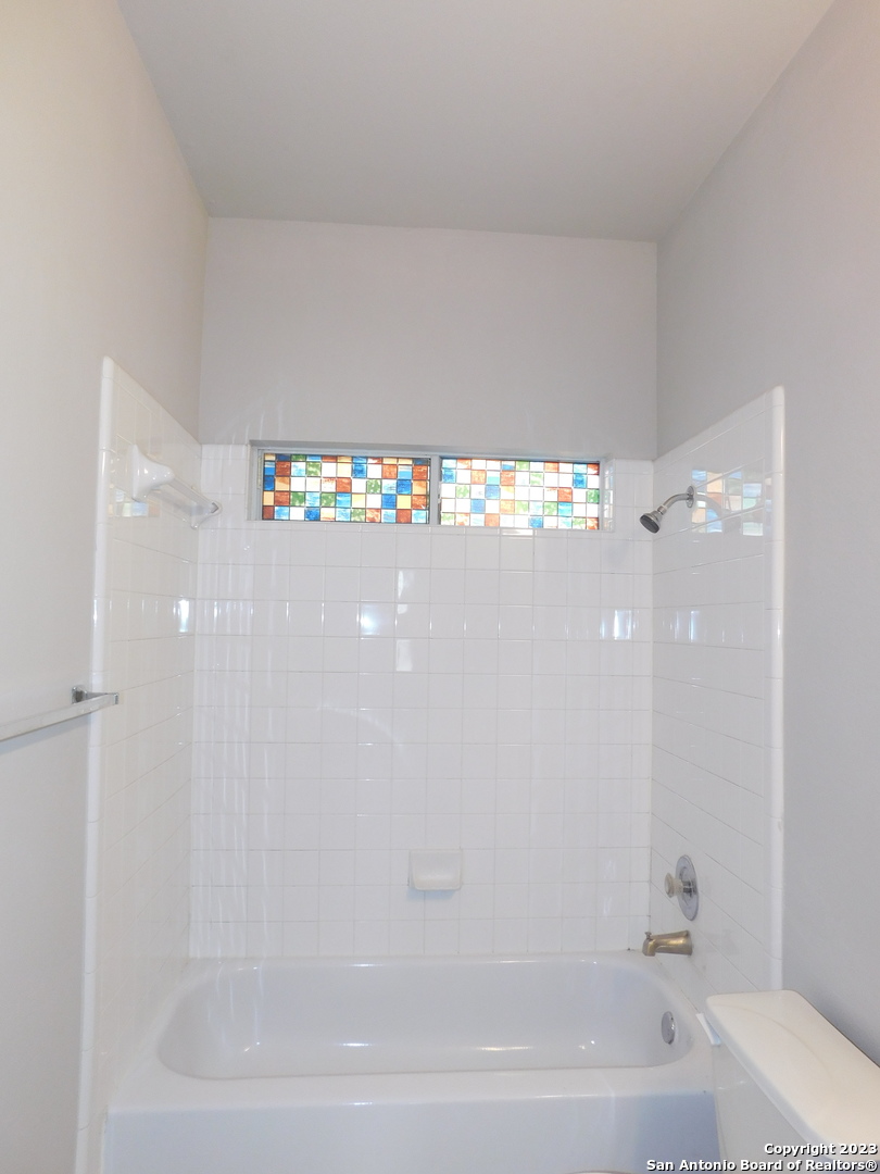 9231 Foxgrove Way San Antonio TX 78251